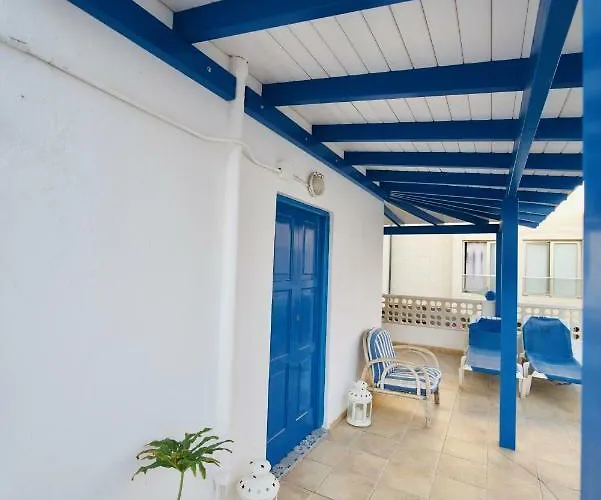 Sol Y Mar Surf Camp *